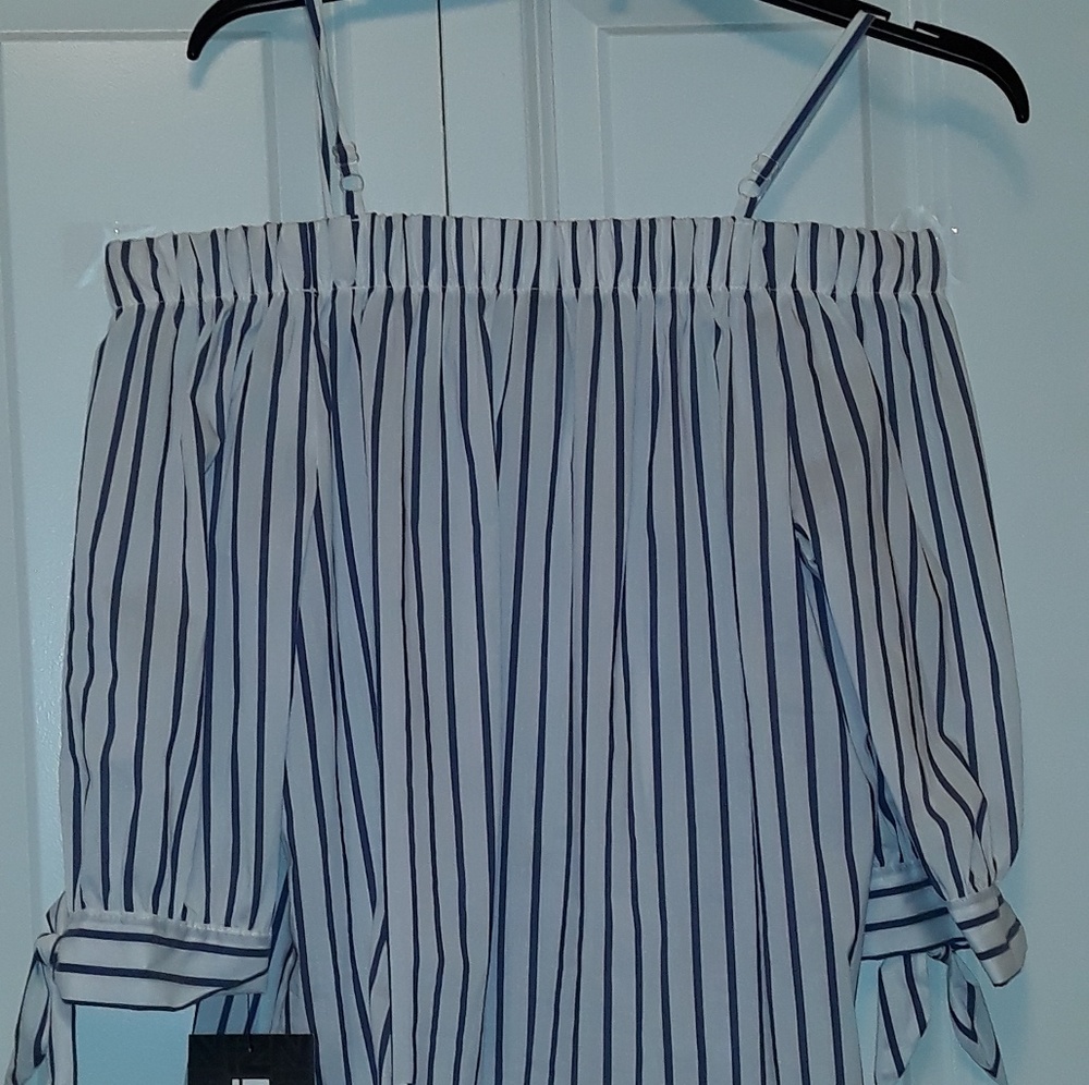 Brand New Striped Off the shoulder Top